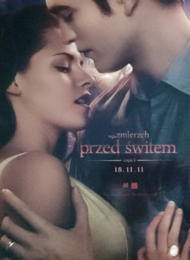 Przód ulotki filmu 'Saga Zmierzch: Przed Świtem. Część 1'