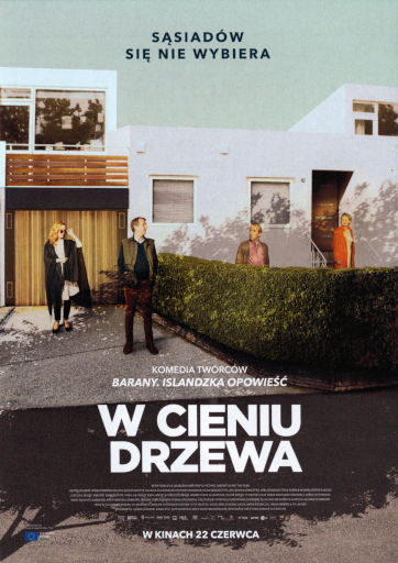 Przód ulotki filmu 'W Cieniu Drzewa'