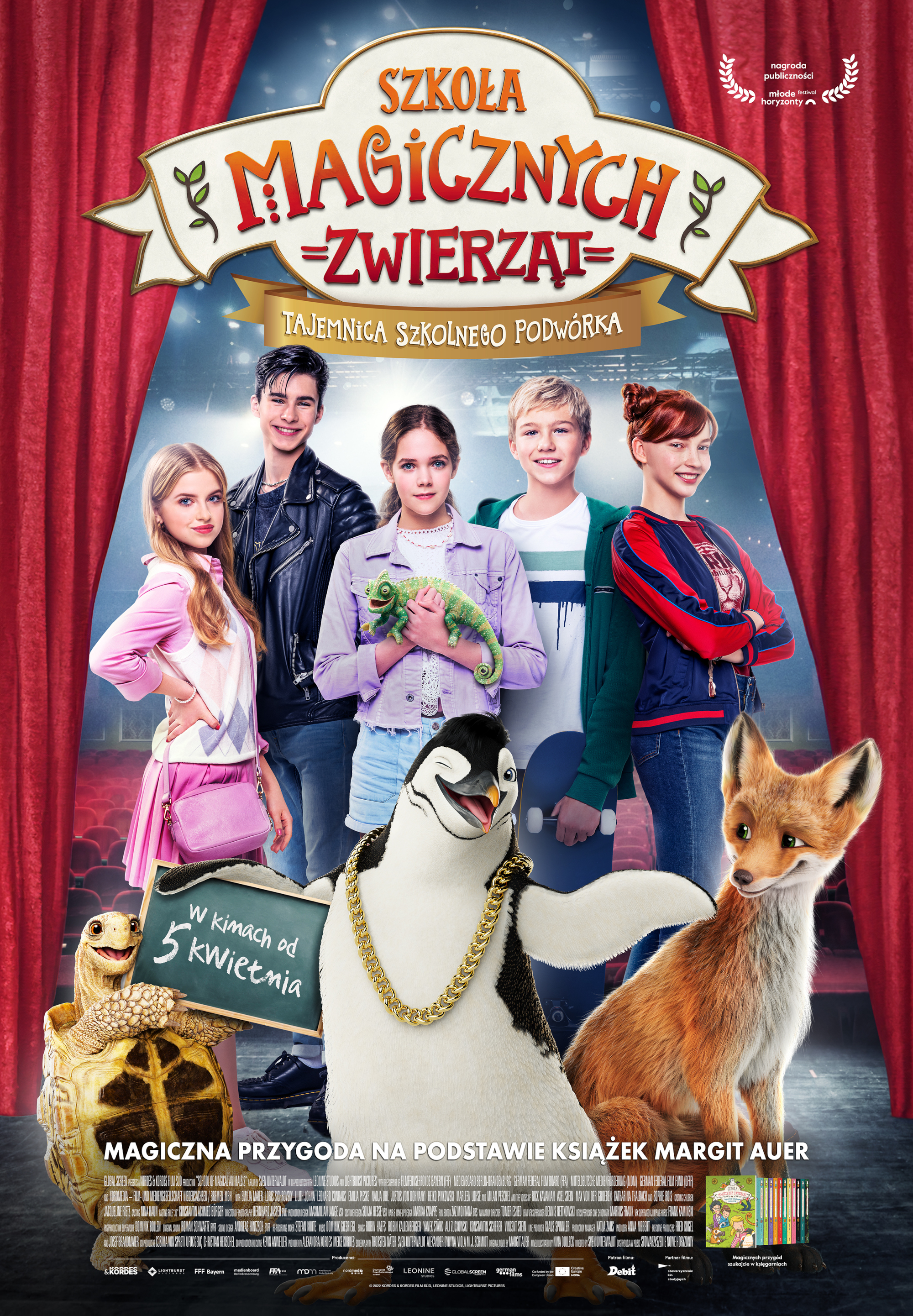 Polski plakat filmu 'Szkoła Magicznych Zwierząt. Tajemnica Szkolnego Podwórka'